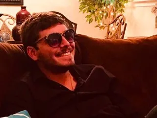 MooseHanger – webcam model profile photo