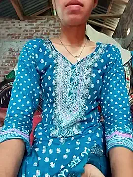 maya-Couple19 – webcam model profile photo