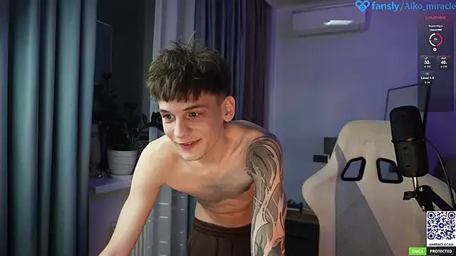 MiracleCam – webcam model profile photo